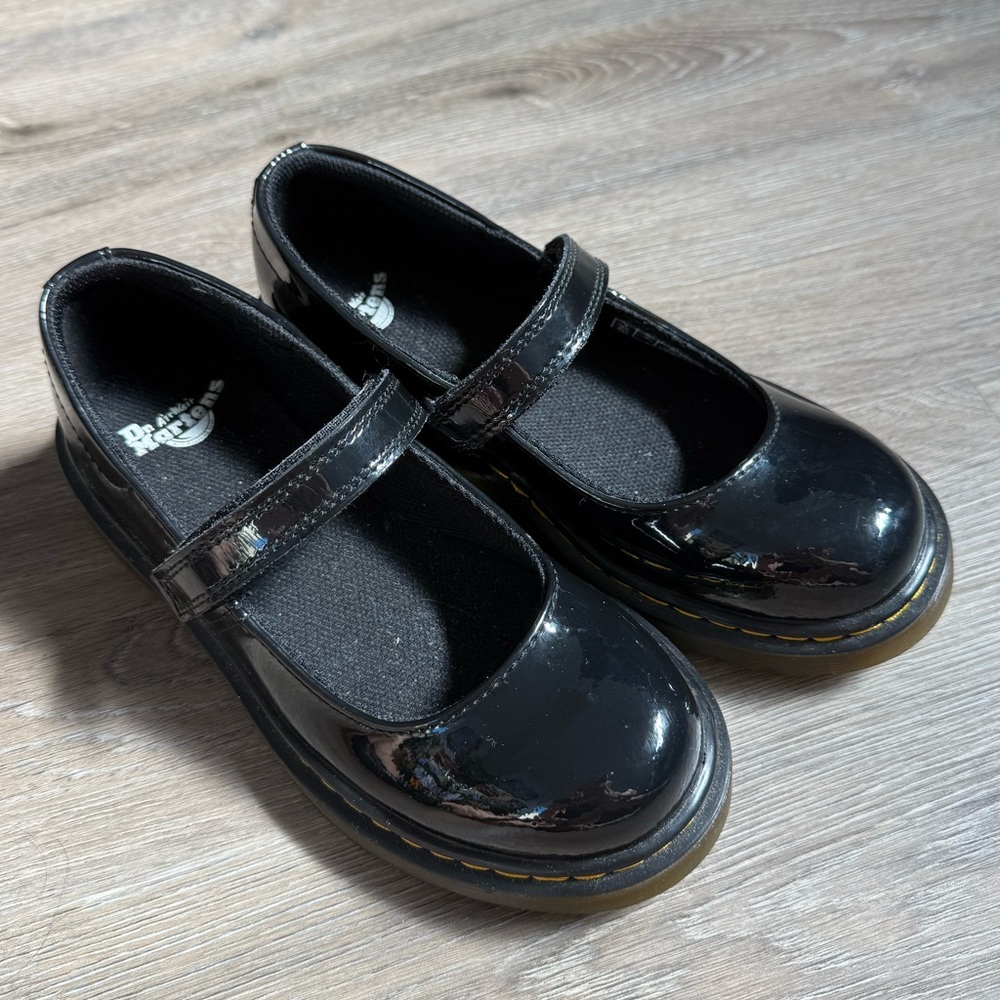 Dr. Martens Womens Maccy Black Patent Leather Mary Janes Size - Picture 2 of 7